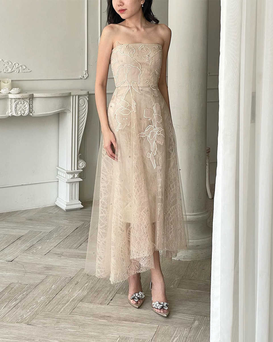 Estella Dress In nude