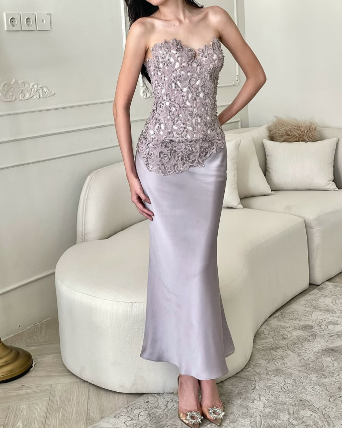 Amela Top With Flare Skirt In Purple
